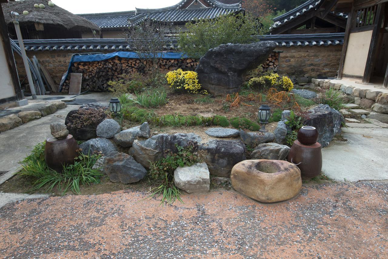 Hotel Chalbanggong Jongtaek Cheongsong Exterior foto