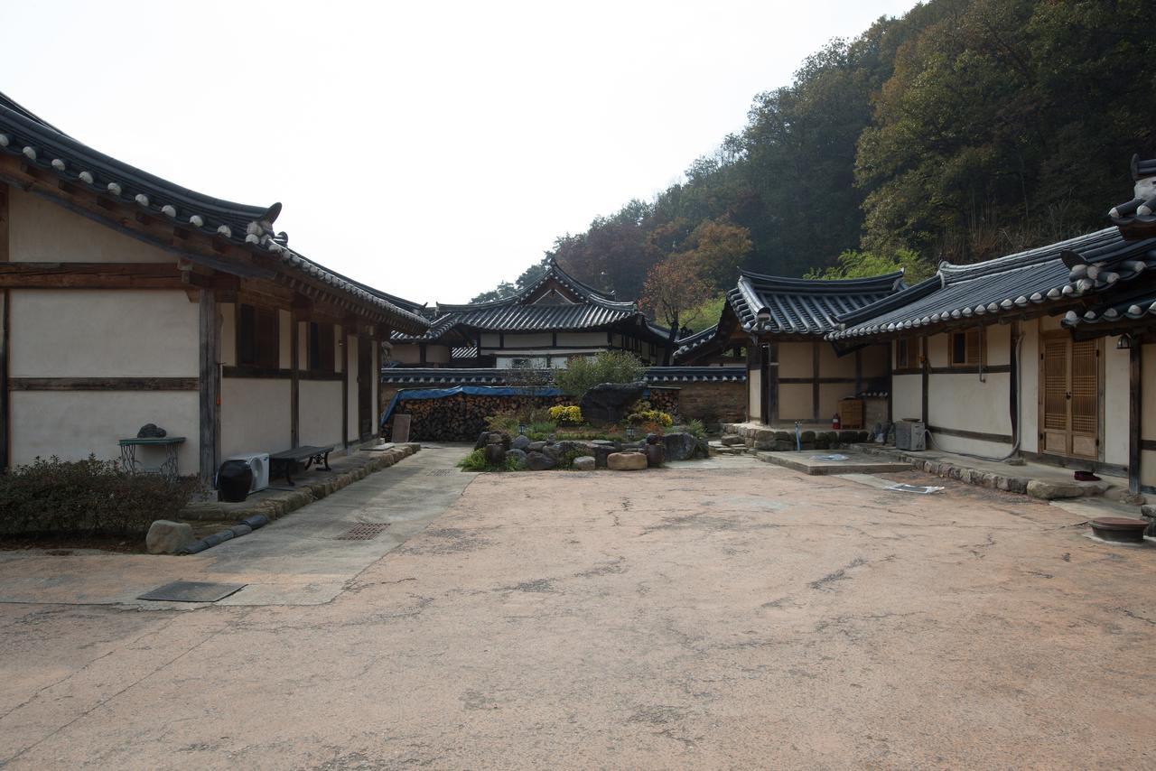 Hotel Chalbanggong Jongtaek Cheongsong Exterior foto